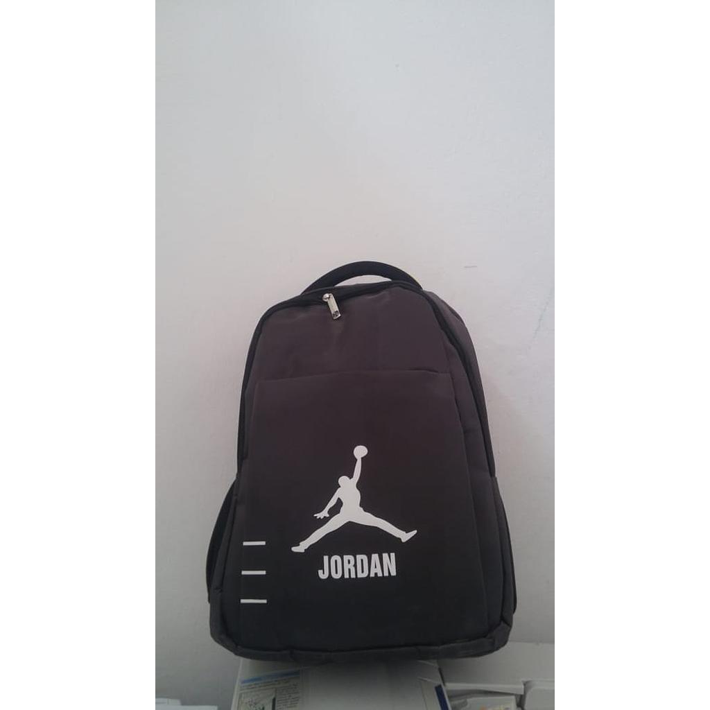 [JORDAN] حقيبة مدرسة  Apple